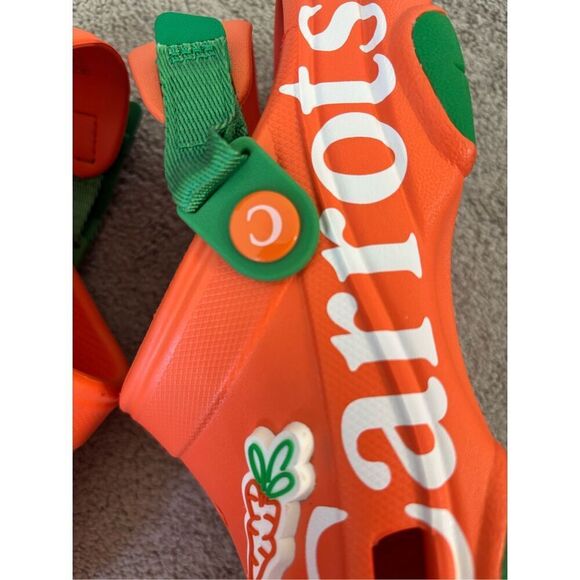 Crocs Anwar Carrots x Clog 'Orange' J5, nearly new - Picture 4 of 10